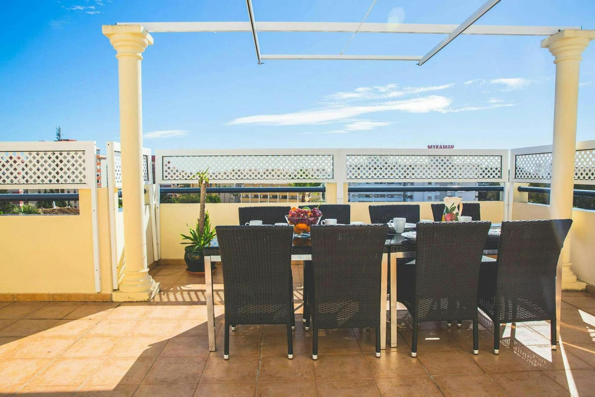 Atico Miramar Apartment Фуeнхирола Екстериор снимка